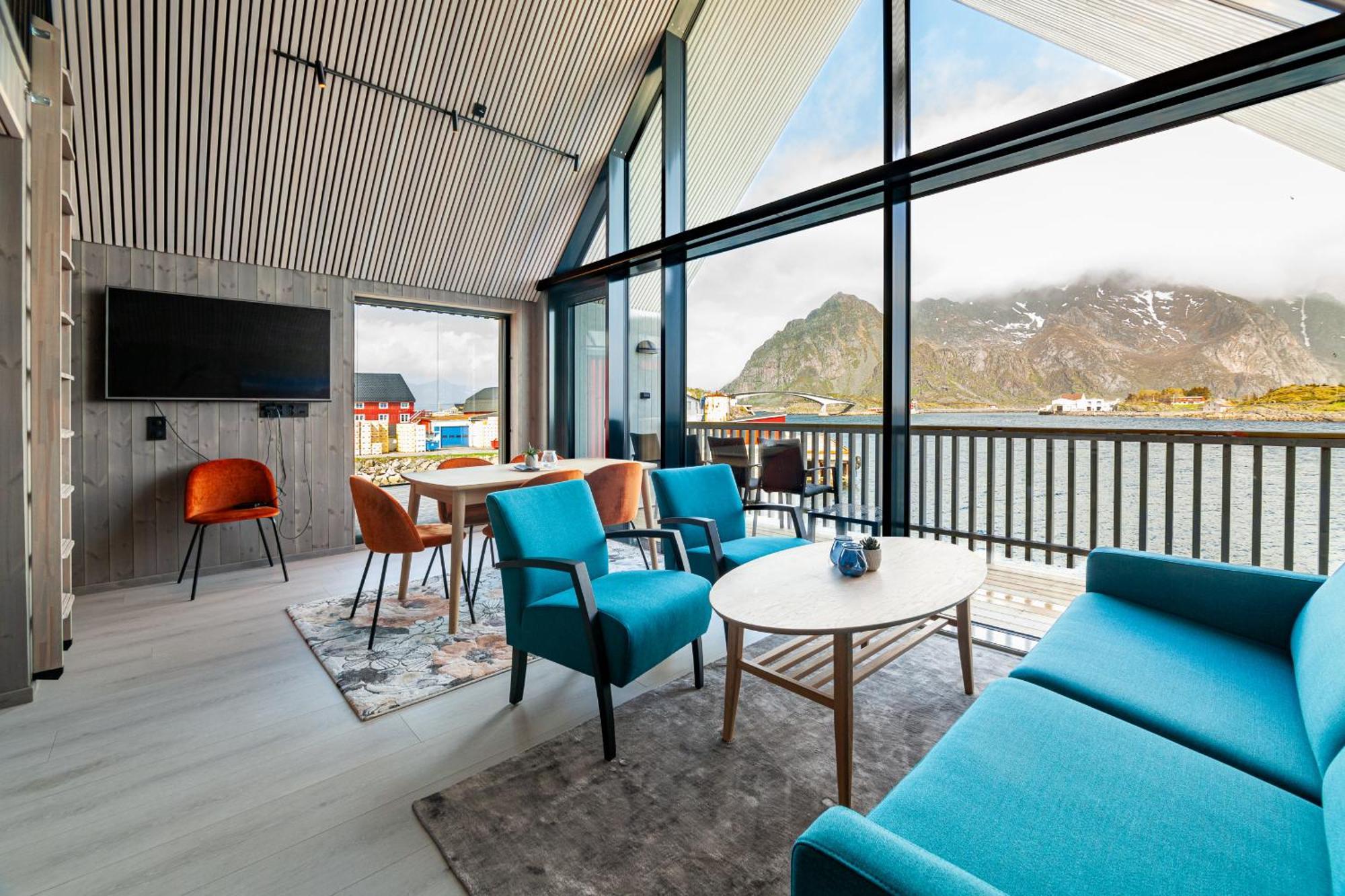 Bryggeleilighet I Henningsvaer Luaran gambar